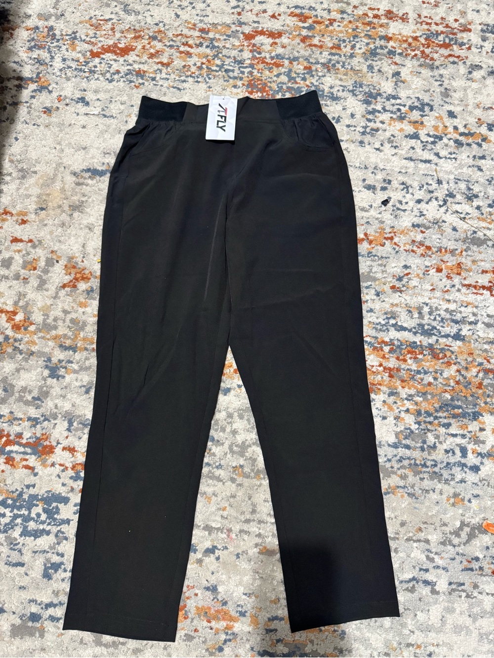 Women’s Black Cropped Pull-On Pants -